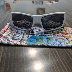 Oakley - Men's - Sunglasses